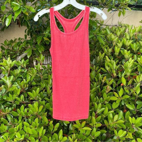 CHASER Women's Red/Orange Rib Racer Back Tank Top. Medium. New (NWT)! - Picture 1 of 4
